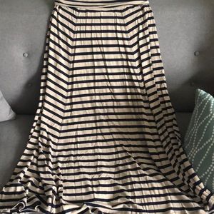 Fold over Gap Maxi Skirt